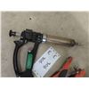 Image 2 : 50cc Auto Livestock Syringe, Casterating