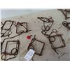 Image 3 : 10 Conibear Traps, 2 Different Sizes. 