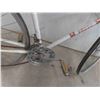 Image 7 : Omega Variable Speed 27'' Pedal Bike 