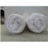 Image 2 : 2 Pillows - New or Store Return  
