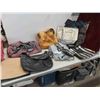 Image 1 : Duffle Bags, Totes & Purses