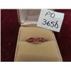 Image 1 : 10kt Yellow Gold Ring with 2 Natural Rubies Size 5/6