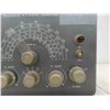 Image 2 : HeathKit R.F Signal Generator.