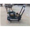 Image 1 : Mastercraft Air Compressor 8 Gal 12 Amp 