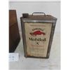 Image 2 : Gargoyle Mobiloil A 4 Gal Can with Shipping Labelled Crate 