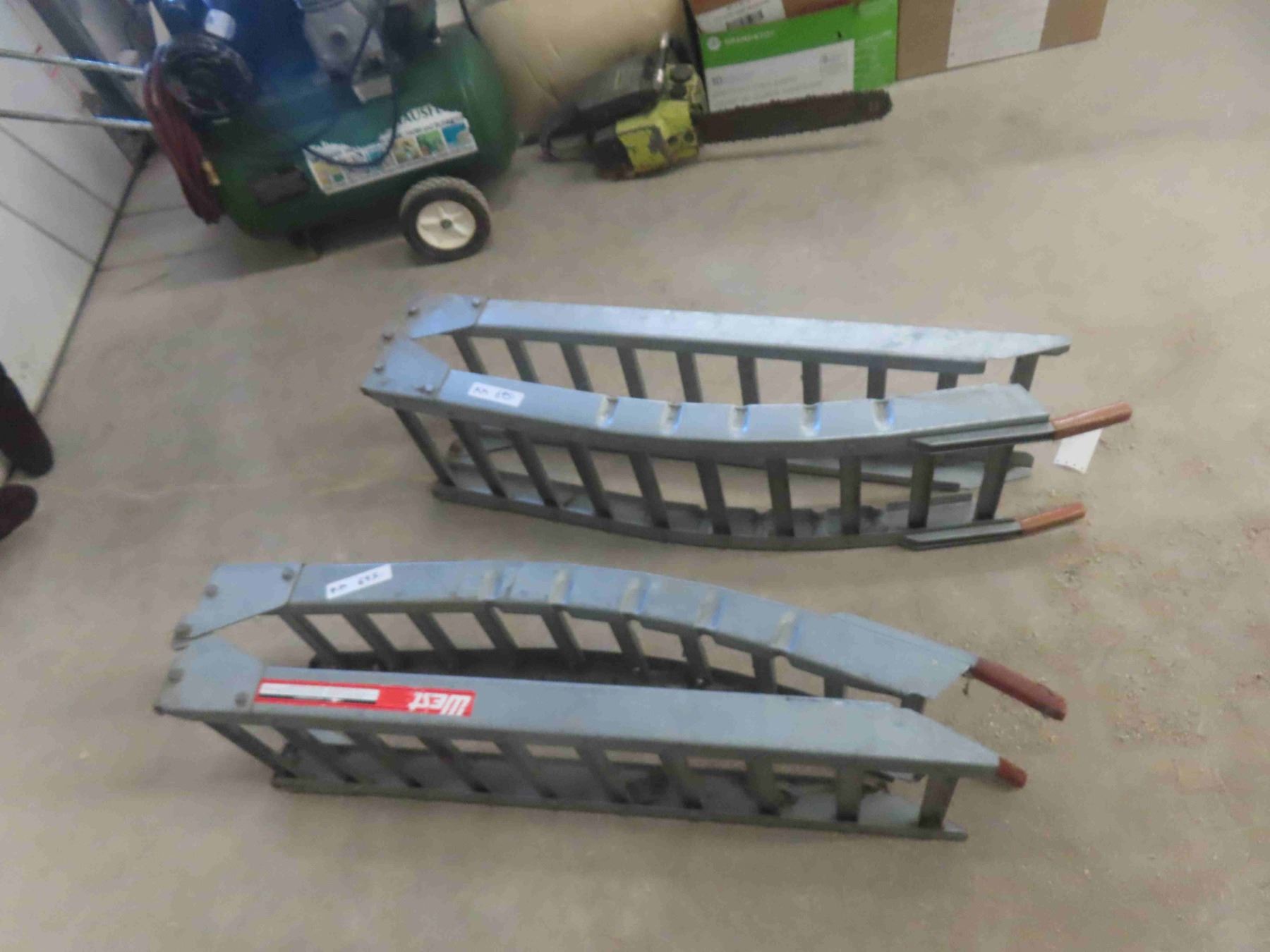 Set of 2 Folding Ramps