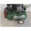 Image 3 : Campbell Hausfeld 2HP Portable Air Compressor 