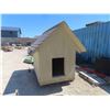 Image 1 : Insulated Dog House 72'' L x 48'' w x 72'' H 