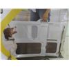 Image 2 : Safety Gate by Safety 1st - New or Store 