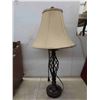 Image 2 : Solid Oak Magazine Rack Table Lamp with Shade 
