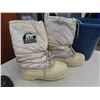 Image 2 : 2 Pairs of Sorel Winter Boots Size 10 + 11 , 