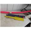 Image 8 : 4 Floatation Devices : XXL, XL, Chest Size 30-52'',
