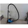 Image 1 : Bissel Power Force Vacuum - Tested & Works 