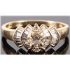 Image 1 : 14K YELLOW GOLD DIAMOND LADIES RING