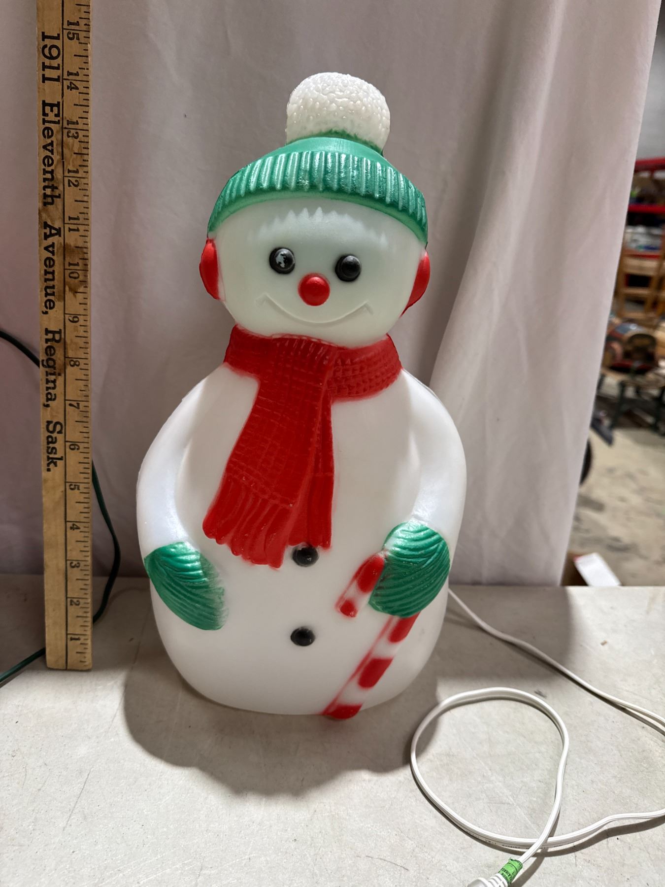 Vintage Blow Mold Snowmannull