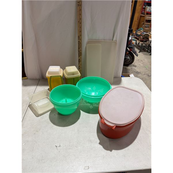vintage tupperware