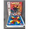 Image 3 : 2 Vintage Activities In Original Boxes - Hasbro Walt Disney Dial Art & MB 1978 Twister Game