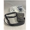 Image 2 : Vintage Samsonite Camera Bag w/ Lens & Accessories (No Camera)