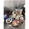 Image 3 : Lot Of Misc Christmas Décor - Tins, Mugs, Baskets & More