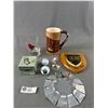 Image 1 : Lot Of Golf Collectibles - Golf Balls, Pins, Ball Markers & More