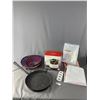 Image 1 : Household Lot - Shower Curtains, Food Steamer, Cast Iron Pan & More