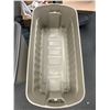 Image 2 : 5 Very Large Used Rubbermaid Containers w/ Lids, A Couple Have Small Cracks on Bottom Corner, NO SHI