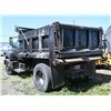 Image 5 : 2002 GMC 8500 Dump Truck