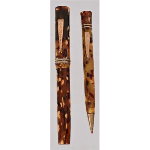 Vintage Diamond Point Fountain Pen Set