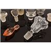 Image 10 : Collection of 17 Glass Bottle Stoppers