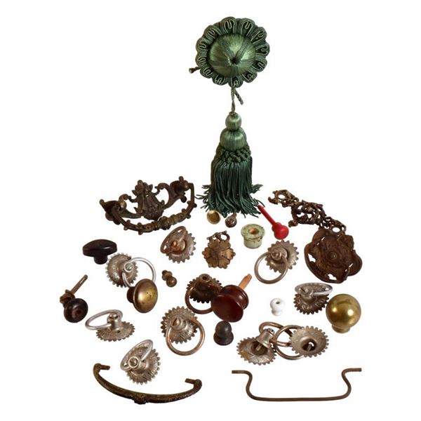 Collection of Cabinet Pulls and Knobs