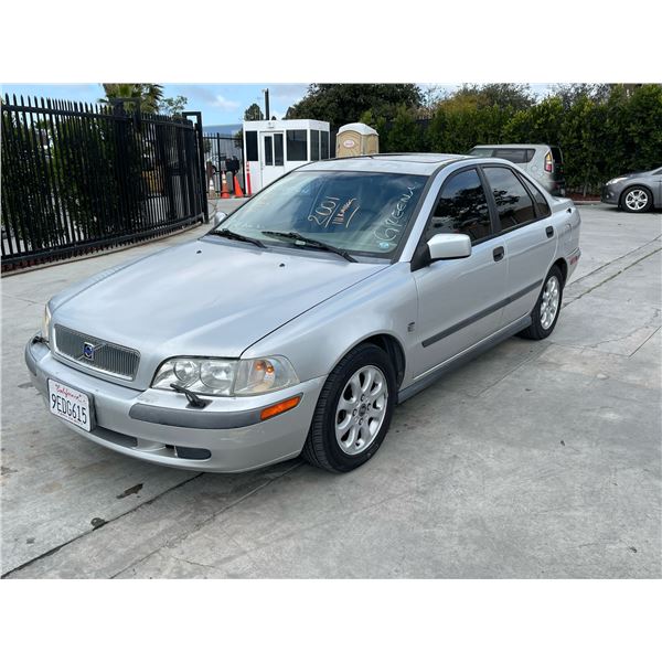VOLV S40 2001 T-DONATION