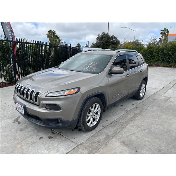 JEEP CHEROKEE 2016 O/S-T REPO-2 DAYS