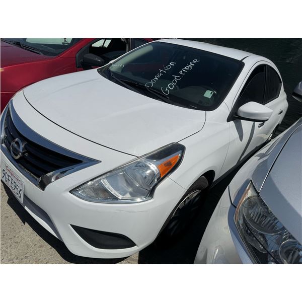 NISS VERSA 2015 T-TMU