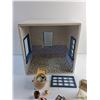 Image 2 : Vintage and Newer Dollhouse