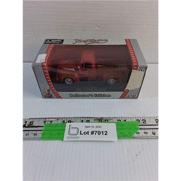 1:43 Road Signature Die Cast 1949 Ford F1 Pick Up - Sealed