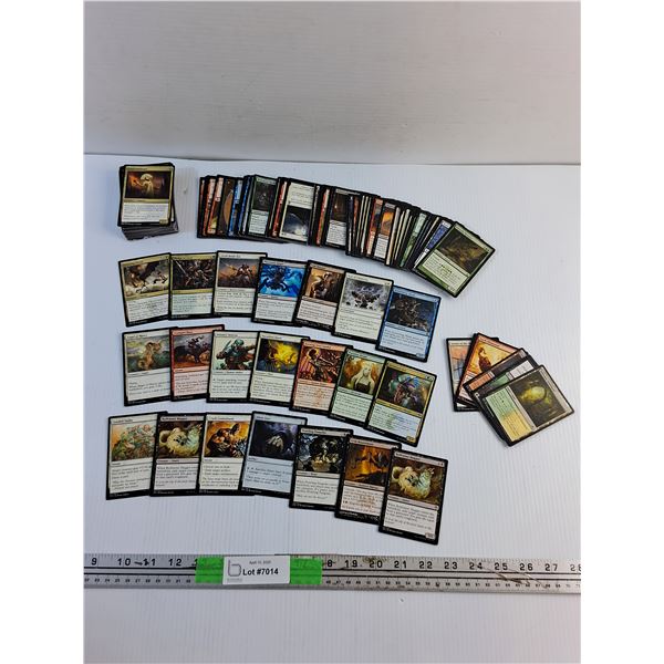 Approx 180-200 pcs Magic the Gathering Cards-Authenticity Not Guaranteed