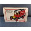 Image 3 : 1:25 New Holland Die Cast 1913 Model T Ford - New in Box