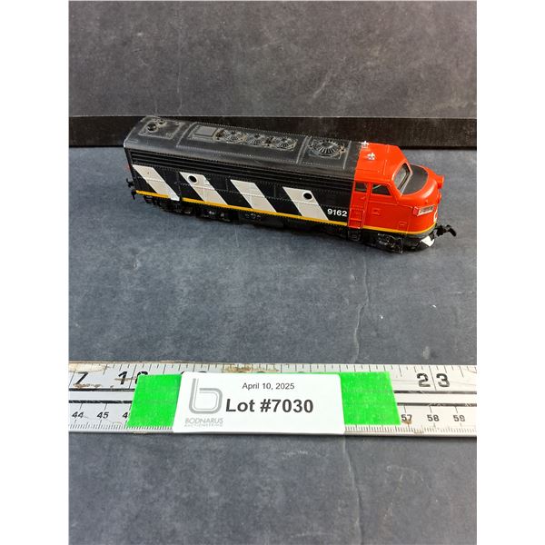 Ho Scale CN Locomotive