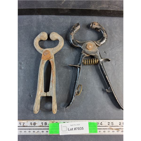 Early Cast Iron Tongs, Nose Leading Plier for Bulls