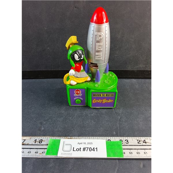 1998 Warner Bros Martin the Martian Pez - Working