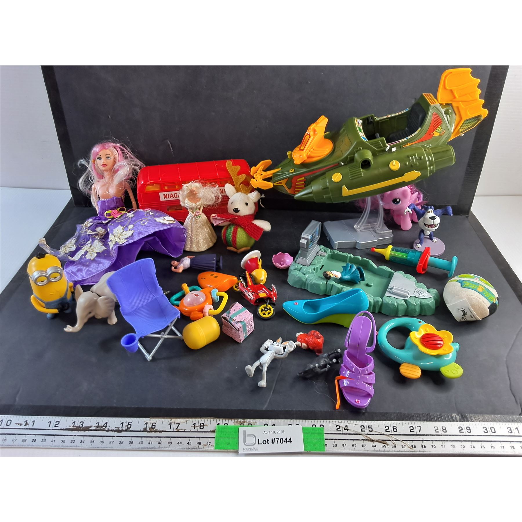 Assorted Random Toys - Bodnarus Auctioneering