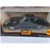 Image 3 : 1:24 2002 Ford Thunderbird Coupe in Original Box, Sealed