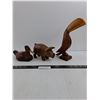 Image 1 : (3) Wooden Table Decor Animals