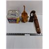 Image 1 : Vintage SkyFlakes Crackers Empty Tin & 3 Wooden Cultural Decor Items