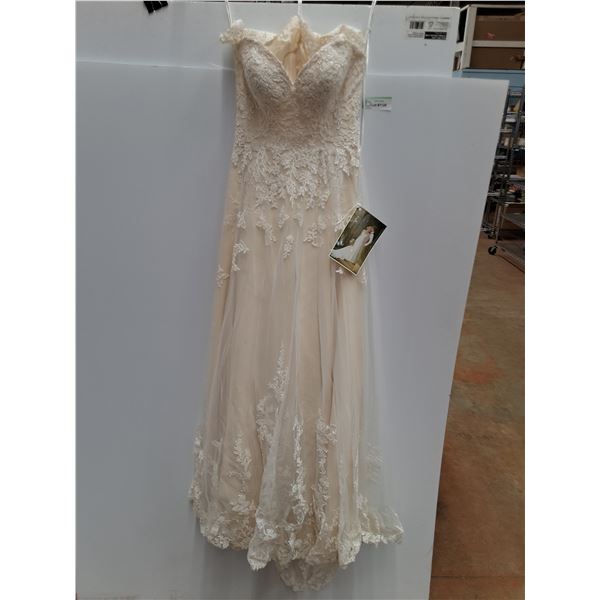 Essence of Australia Wedding Dress - Approx Size 6