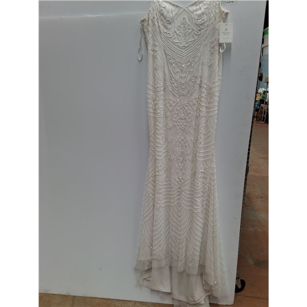 Adrianna Papell Platinum Wedding Dress - Size 16