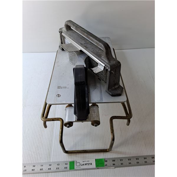 Prince Castle Tomato Slicer 20" Long x 11.5" Wide