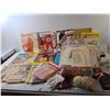 Image 1 : Knitting/Crochet Magazines & Needle, Misc.