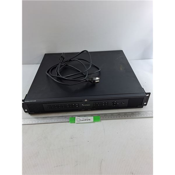 TruVision DVR 45HD, Powers On