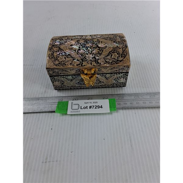 Mother Of Pearl Small Jewelry Box w/ Mirror Inside